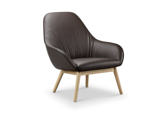 Good price Genuine Leather High Back Lounge Chair Ash Wood Legs Luxury For Hotel Office online