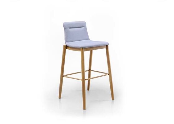 Goede prijs Gevormde tegenlaag met kussens Hoogdichtheid Houtgraan Metalen benen voor hotel online